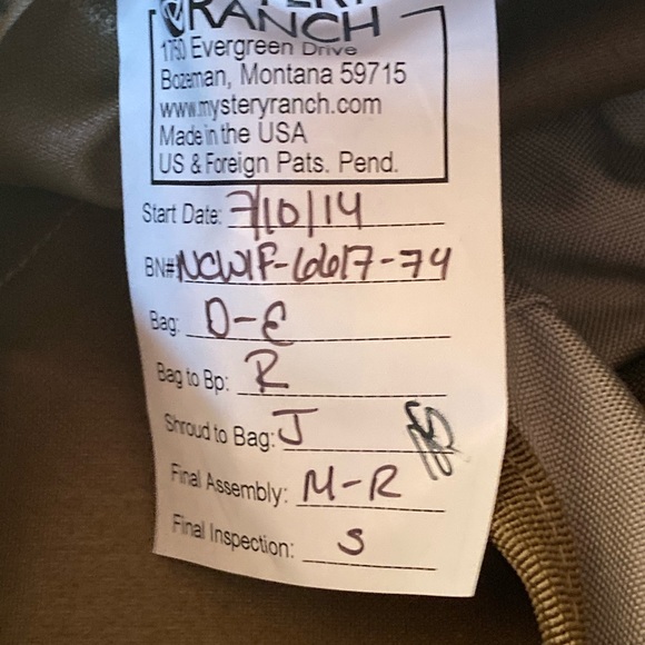 Mystery Ranch Bag - Coyote - Picture 2 of 8